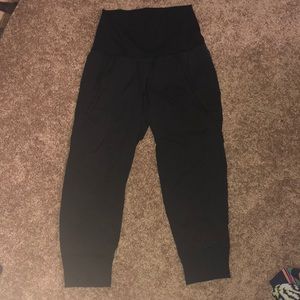 Lulu lemon cropped joggers